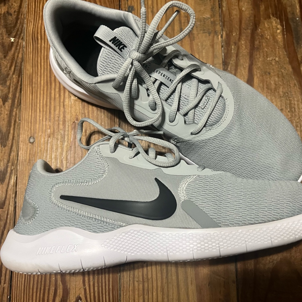Nike men’s shoes